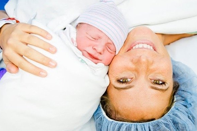 اهمیت استراحت و آرامش بعد از زایمان